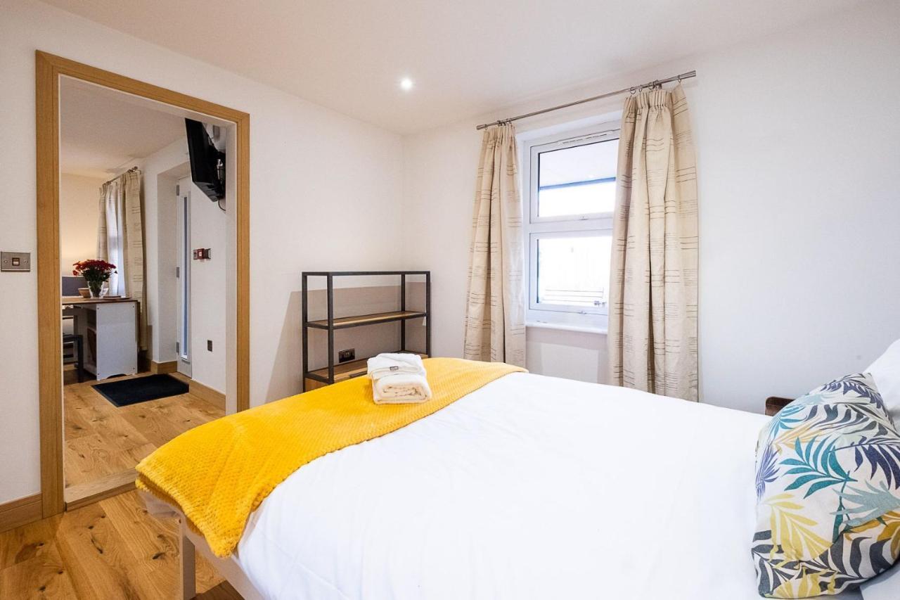 Three Tuns Apartments - Sycamore Pettistree Экстерьер фото